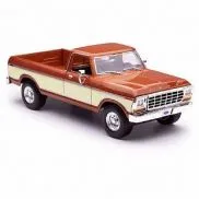 31462 Машинка die-cast 1979 Ford F150 Pick-up, 1:18,  коричневая, открывающиеся двери